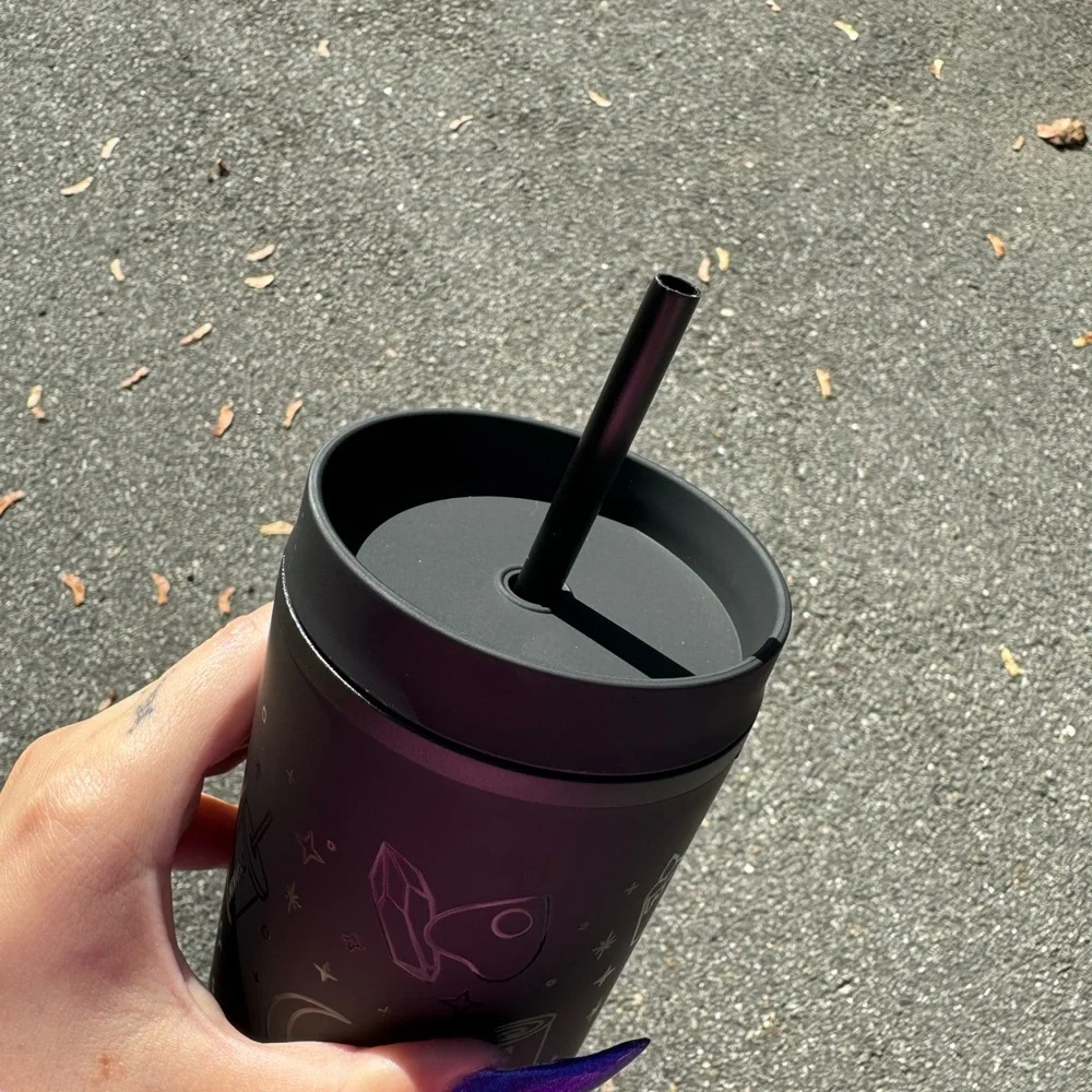 Salem Runs on Dunkin Cup - Picture 5 of 5